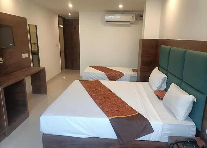 Superior King Room